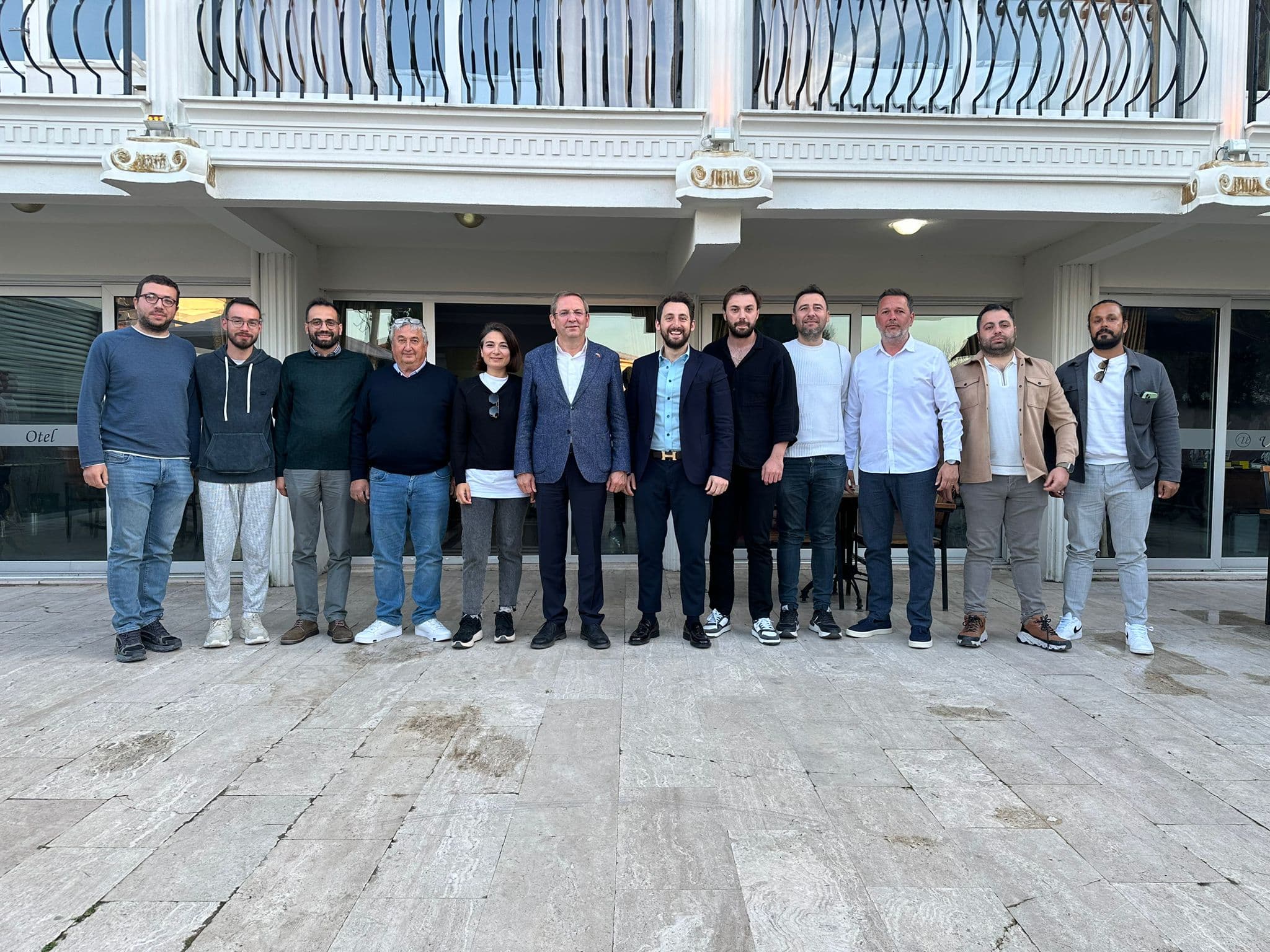 AGİİD Ekibi